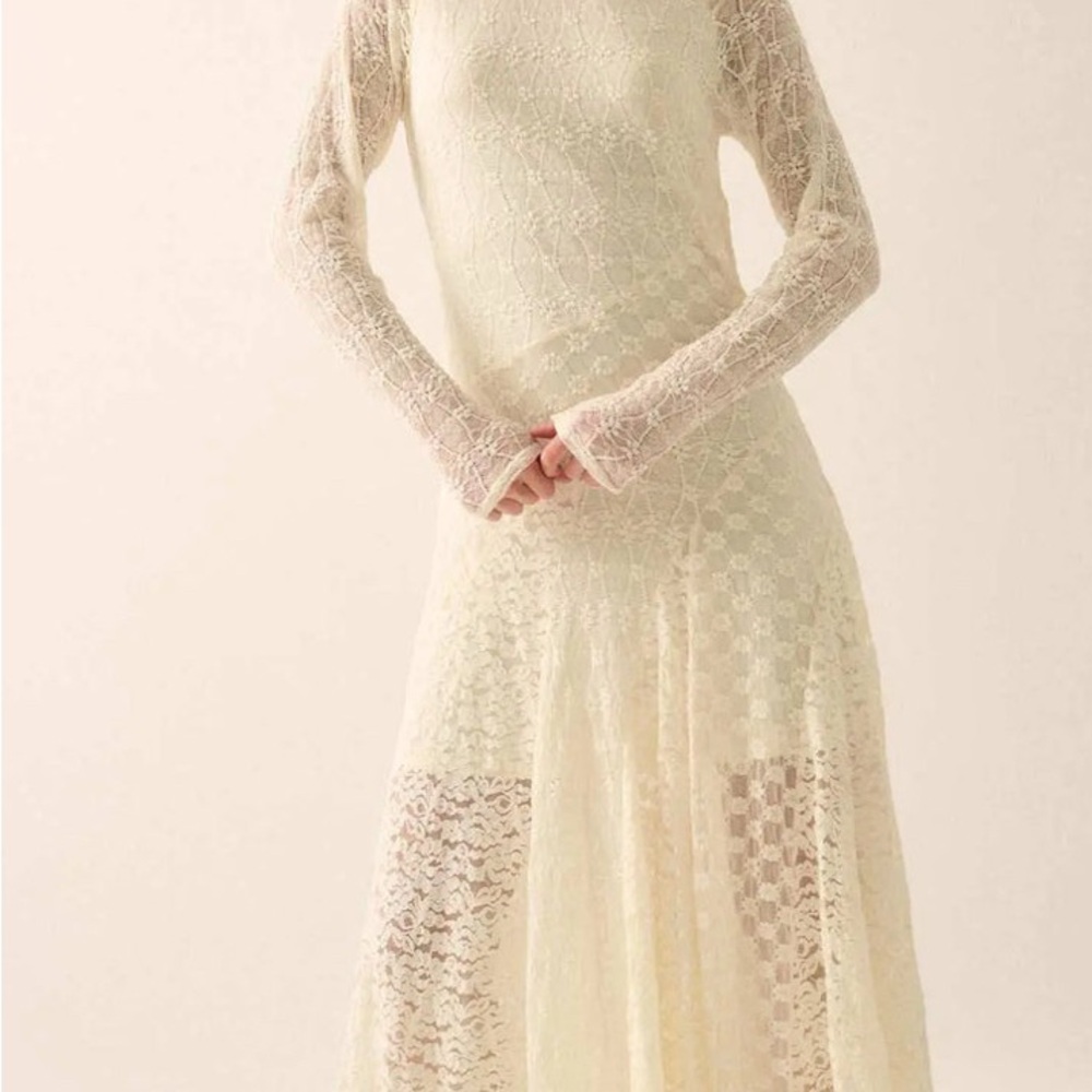 Promesa Ivory Lace Long Sleeve Dress